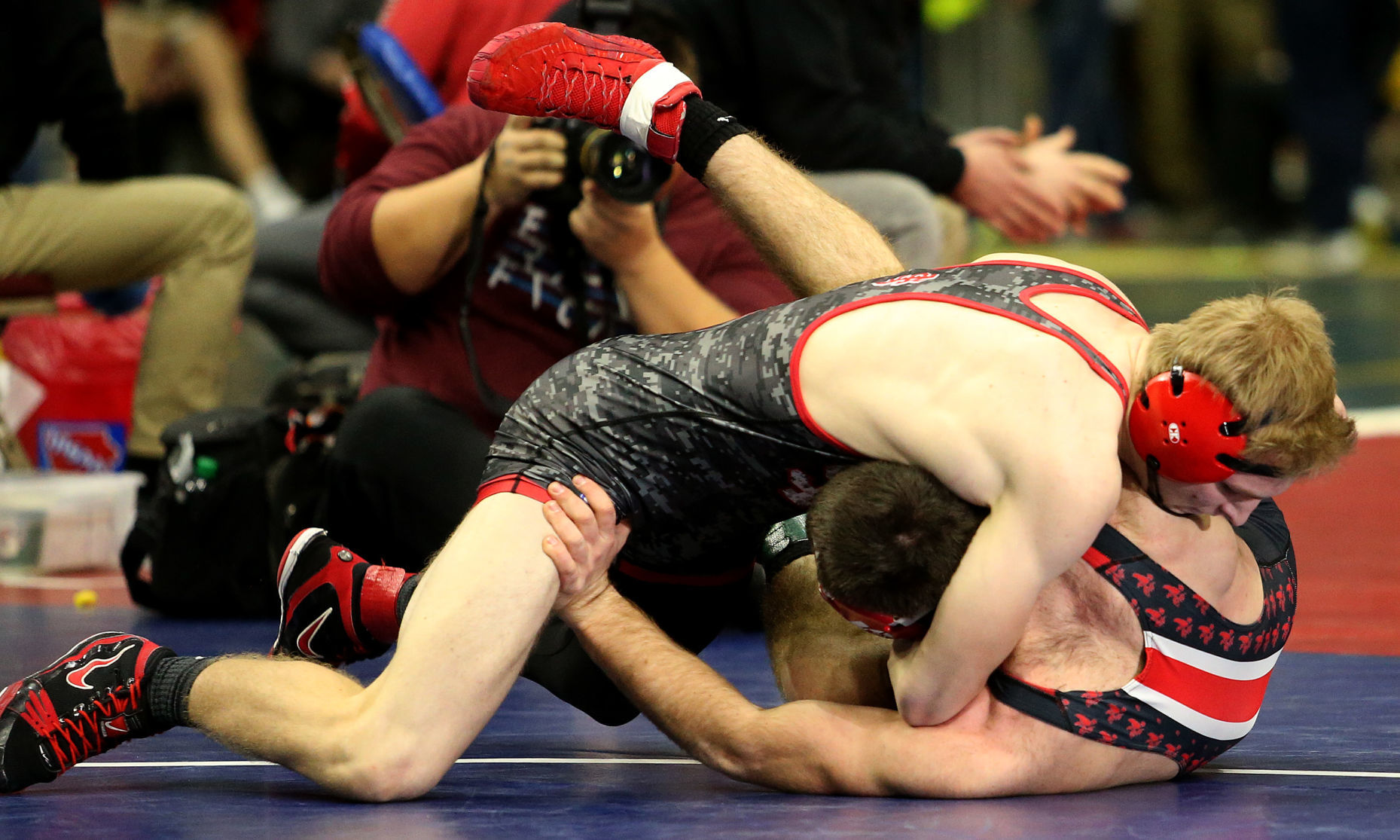 021519-qct-IA-HS-Wrestling-014